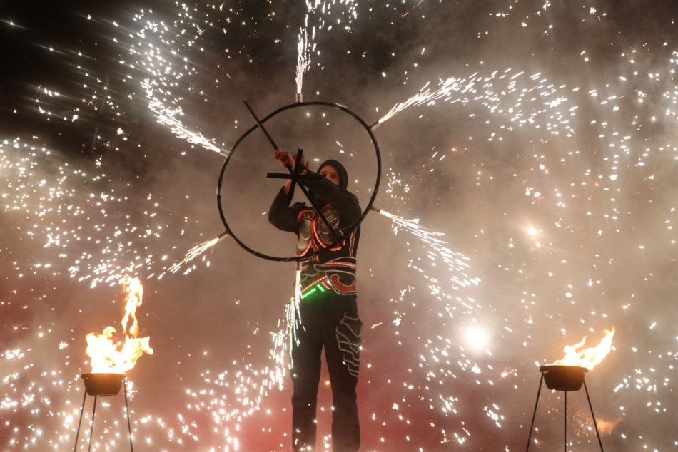 Рождественский фестиваль у моря, кантри-музыка, бал у Белоснежки и космические корабли: мероприятия для детей в Петербурге 11 – 17 января